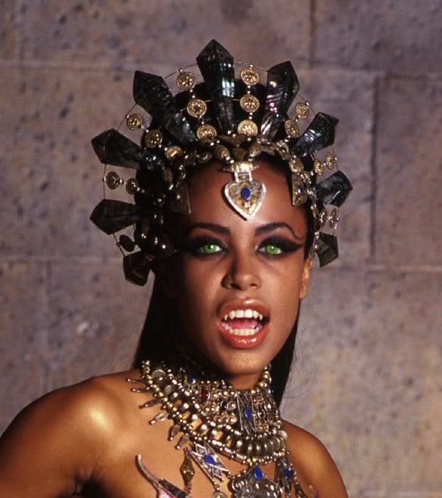 Akasha. Акаша Королева вампиров. Aaliyah Акаша.